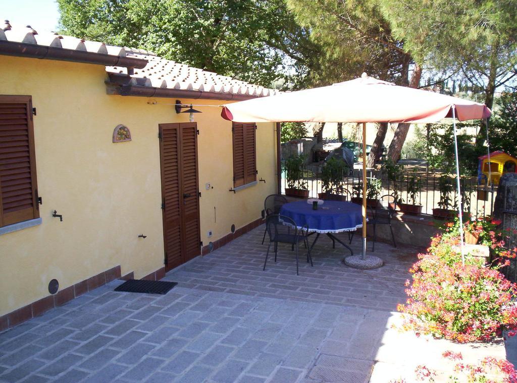 Agriturismo Podere Ossaia Cortona Værelse billede