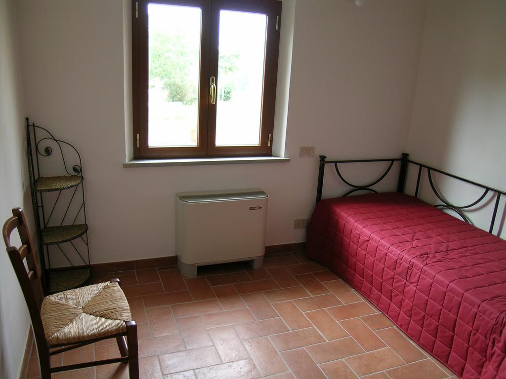 Agriturismo Podere Ossaia Cortona Værelse billede