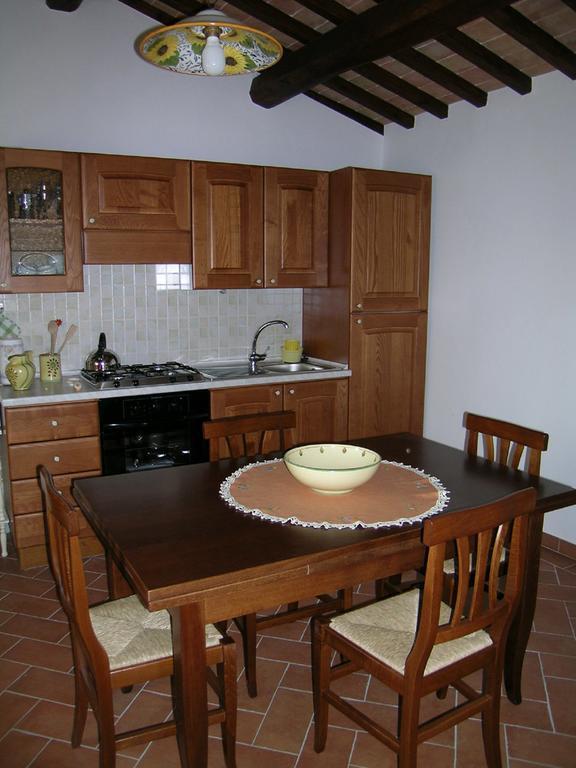 Agriturismo Podere Ossaia Cortona Værelse billede